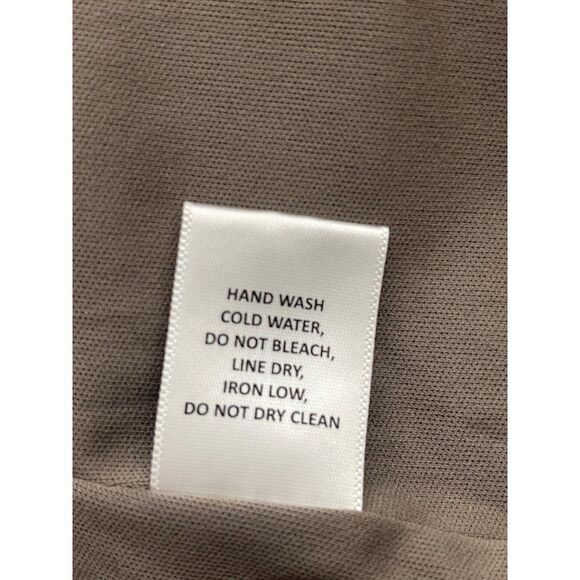 Altar’d State Faux Fur Longline Rose Pattern Vest Size L - Picture 10 of 10